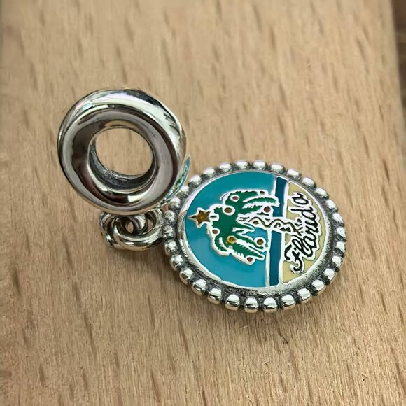 Pandora Florida Exclusive Charm Pendant, S925 Silver Bracelets - Picture 3 of 4
